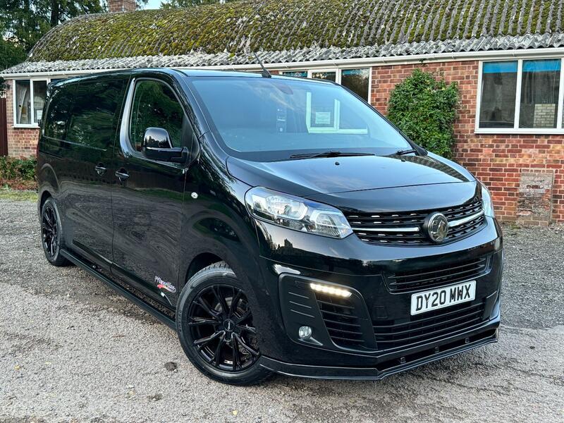 View VAUXHALL VIVARO 1.5 Turbo D 2700 Sportive PVSsportline Edition