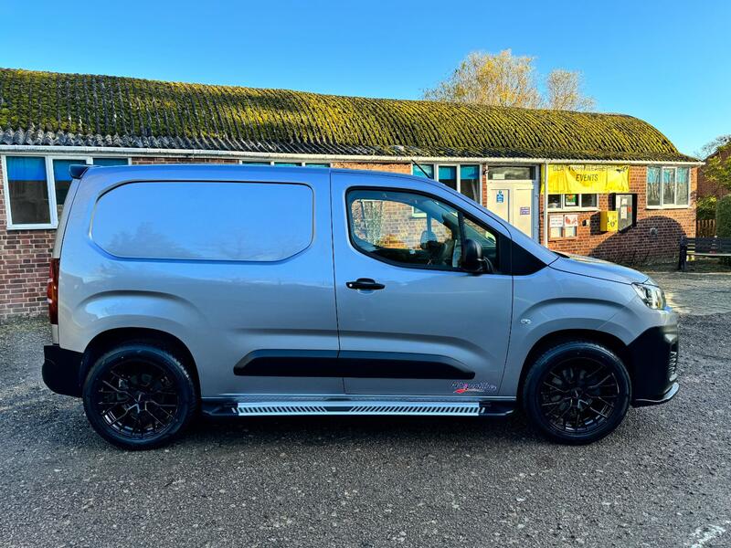 View CITROEN BERLINGO 1.5 BlueHDi 1000 Enterprise M PVSsportline Edition