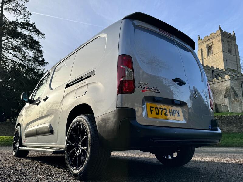 View VAUXHALL COMBO 1.5 Turbo D 2300 Prime 