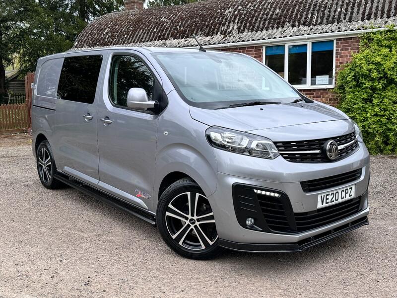 VAUXHALL VIVARO