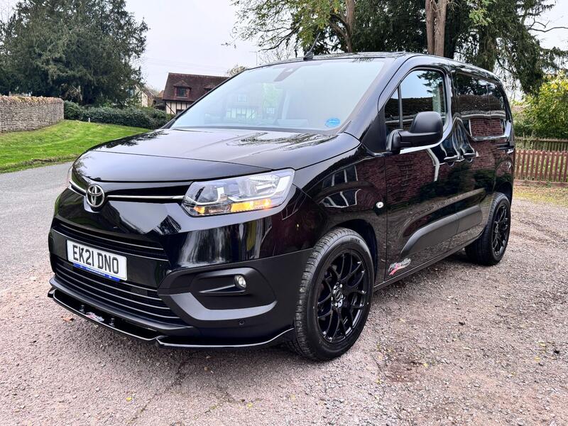 TOYOTA PROACE CITY