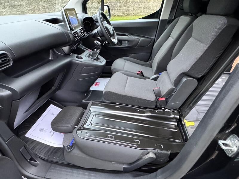 TOYOTA PROACE CITY