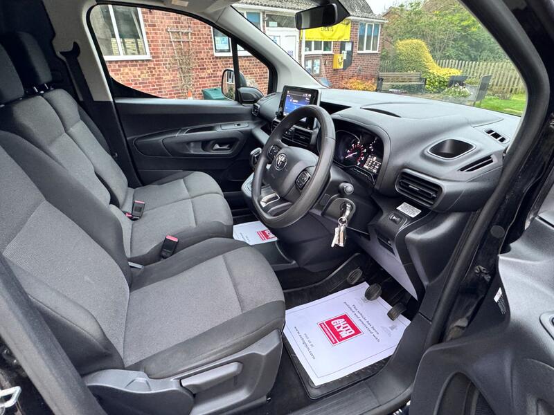 TOYOTA PROACE CITY