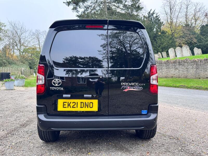 TOYOTA PROACE CITY
