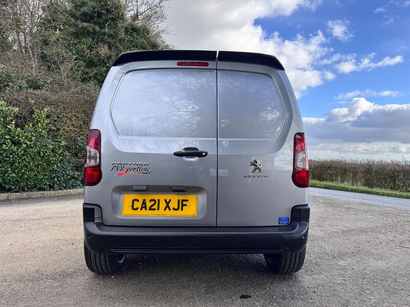 PEUGEOT PARTNER