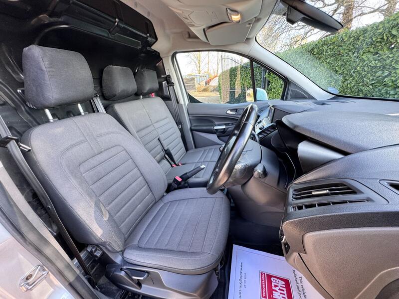 FORD TRANSIT CONNECT