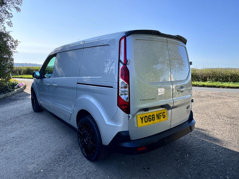 FORD TRANSIT CONNECT