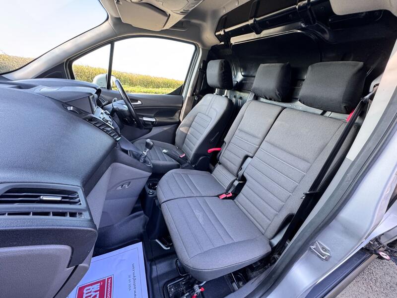 FORD TRANSIT CONNECT