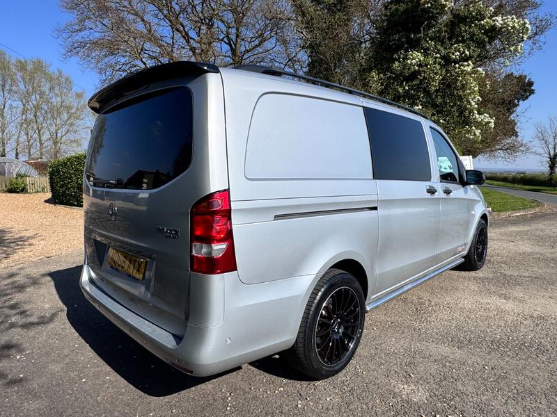 MERCEDES-BENZ VITO
