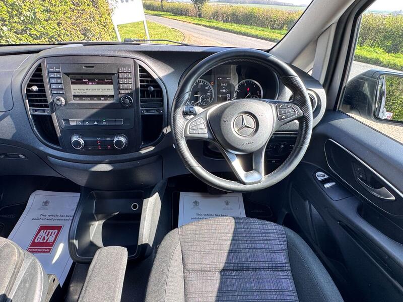 MERCEDES-BENZ VITO