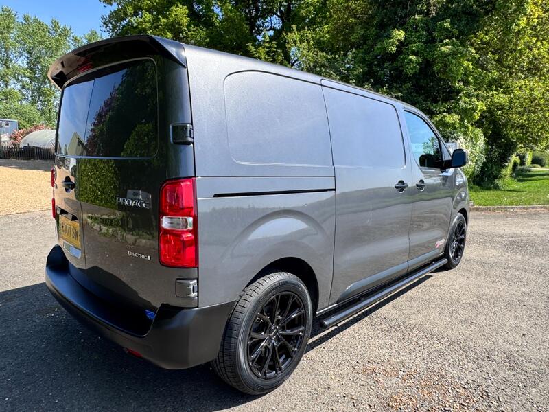 View TOYOTA PROACE 50kWh Icon