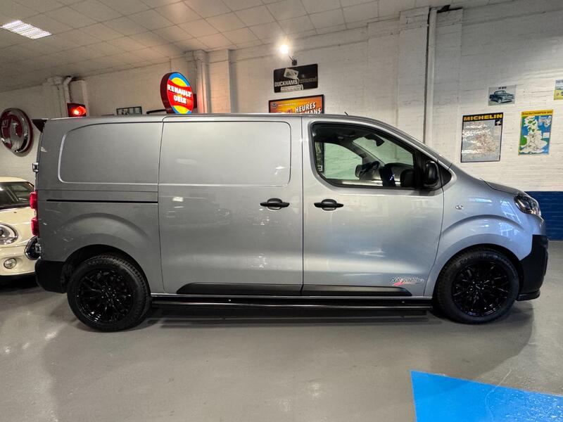 View CITROEN DISPATCH 1.5 BlueHDi 1000 Enterprise Edition M