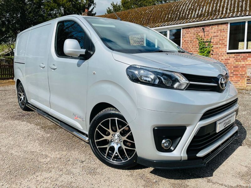 View TOYOTA PROACE 1.6D L1 COMFORT PVSSPORTLINE EDITION