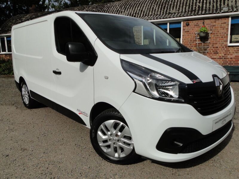 View RENAULT TRAFIC SL27 DCI 120 BUSINESS PLUS PVSSPORTLINE EDITION