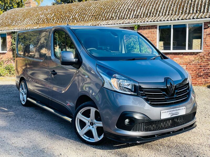 RENAULT TRAFIC