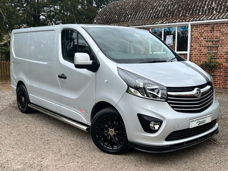 View VAUXHALL VIVARO L1H1 2700 SPORTIVE CDTI PVSsportline Edition