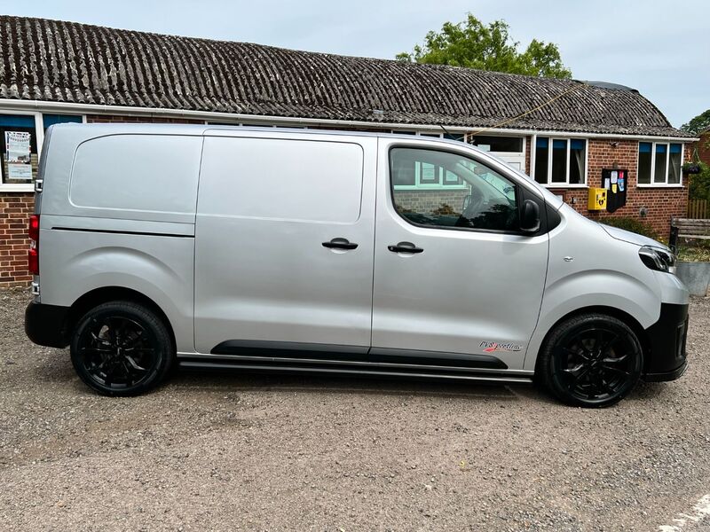 View TOYOTA PROACE L1 ICON PVSsportline Edition