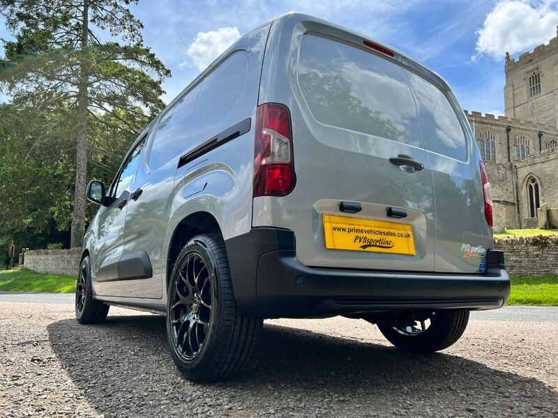 View CITROEN BERLINGO 650 ENTERPRISE M BLUEHDI PVSsportline