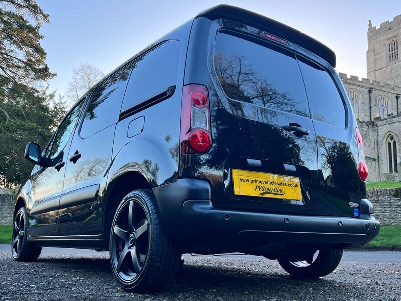 View CITROEN BERLINGO 625 ENTERPRISE L1 BLUEHDI PVSsportline Edition