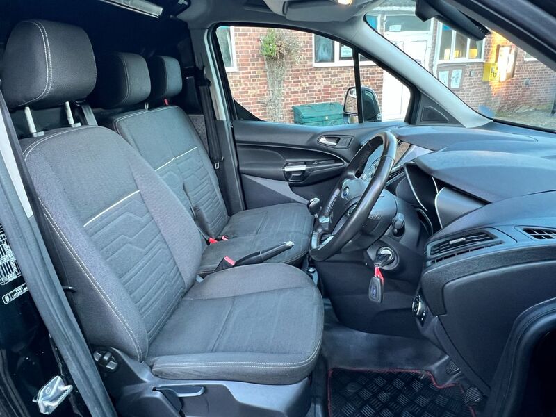 FORD TRANSIT CONNECT