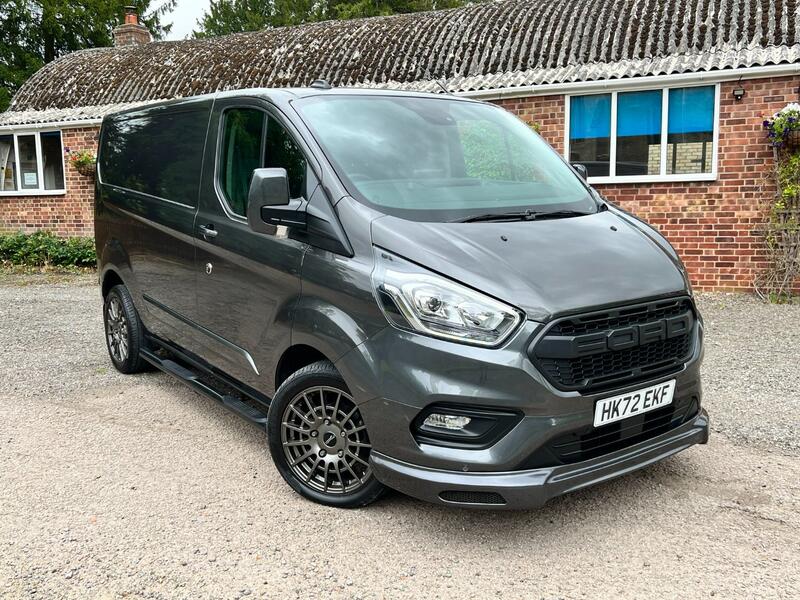 View FORD TRANSIT CUSTOM 2.0 280 EcoBlue Limited PVSsportline Edition